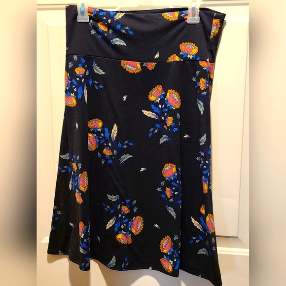 LuLaRoe Dresses & Skirts - Lularoe Azure skirt